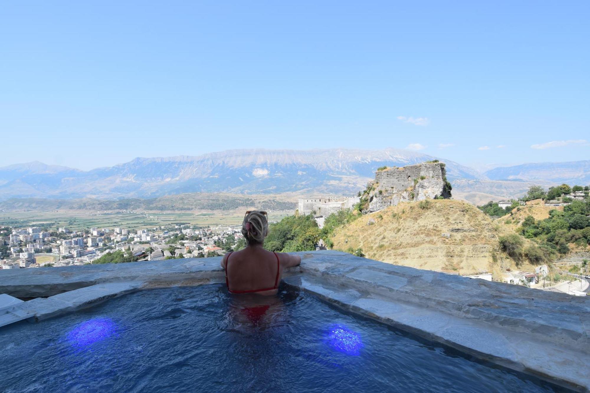 Aqueduct Inn Gjirokaster Exterior photo