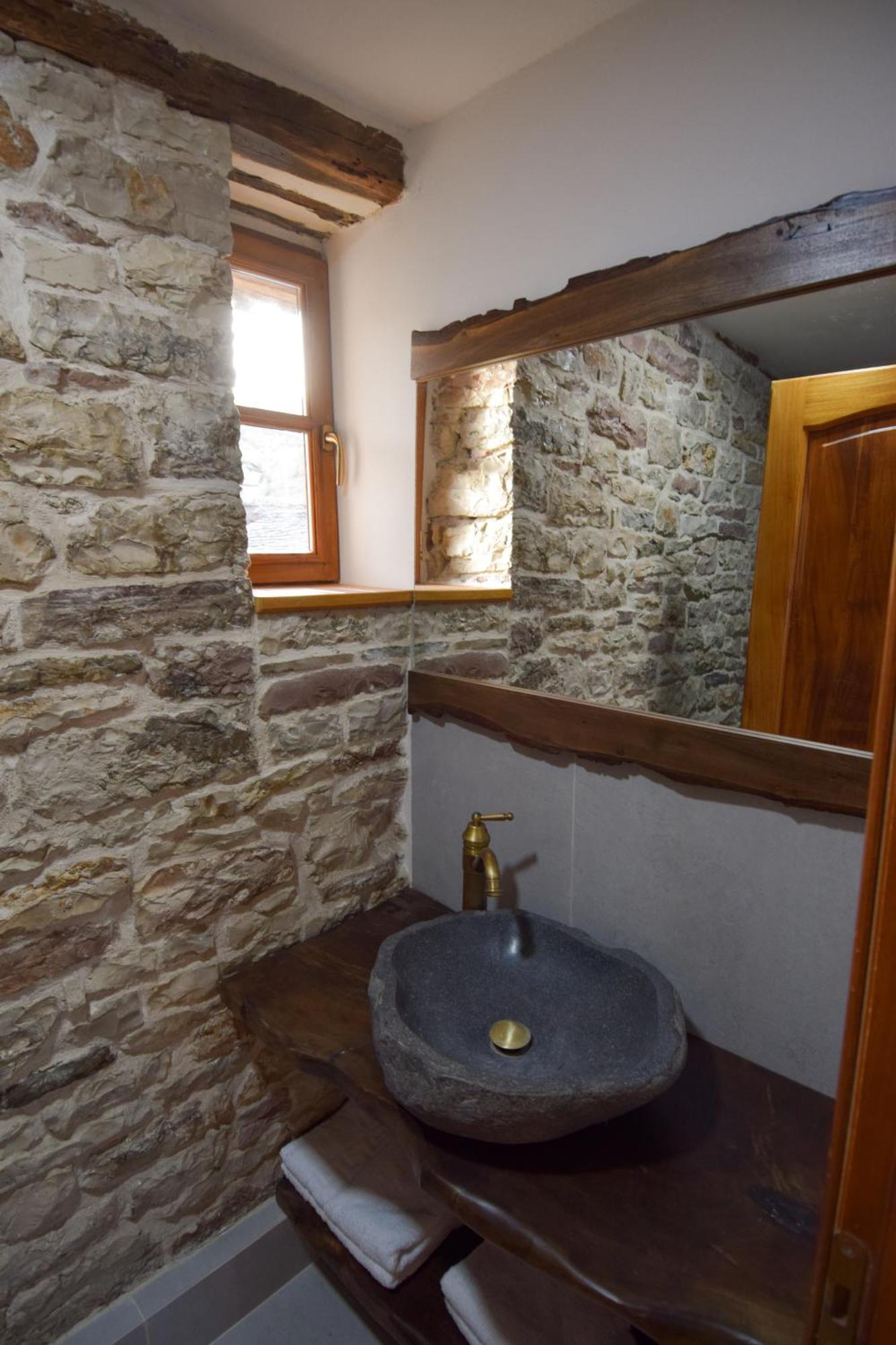 Aqueduct Inn Gjirokaster Exterior photo